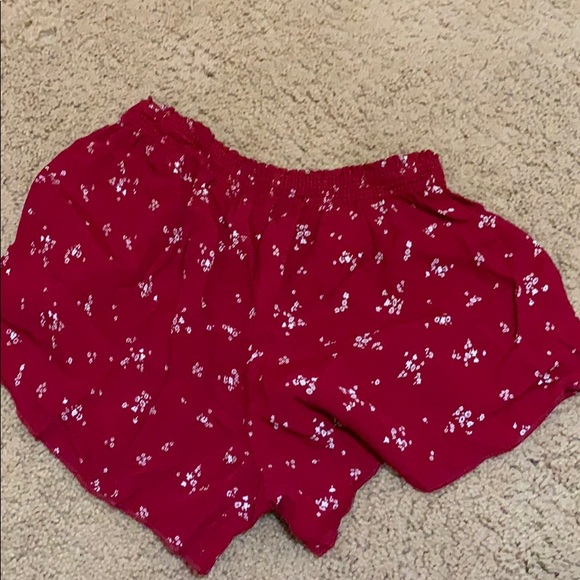 RARE: Brandy Melville red floral flowy shorts! - Picture 3 of 3